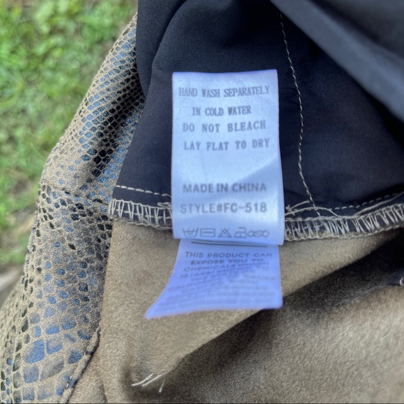 FATE High Rise Snake Print Pants Style FC-518 Size Small - Picture 14 of 15